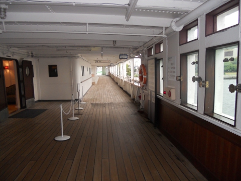 �X��ۂ̃f�b�L